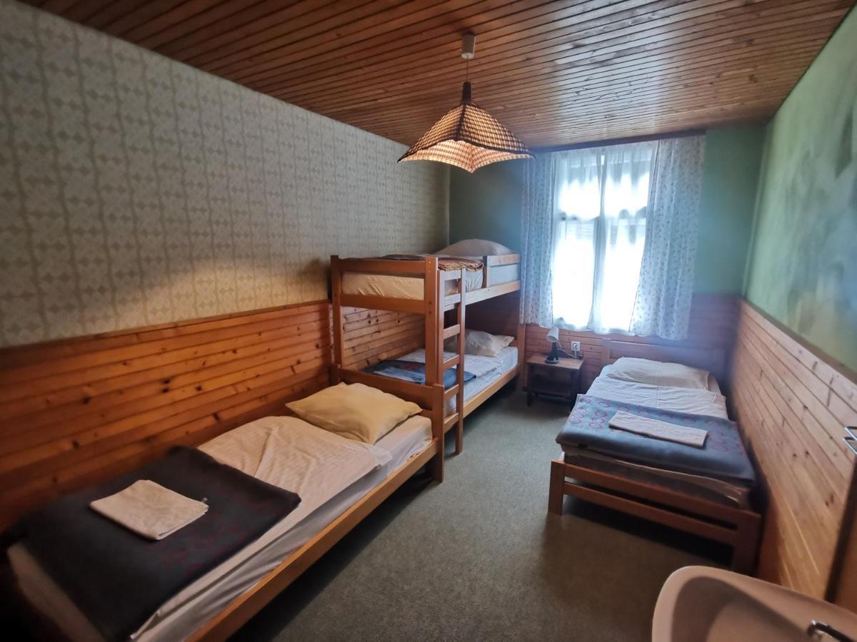 Quadruple Room,1163483682:JPEG